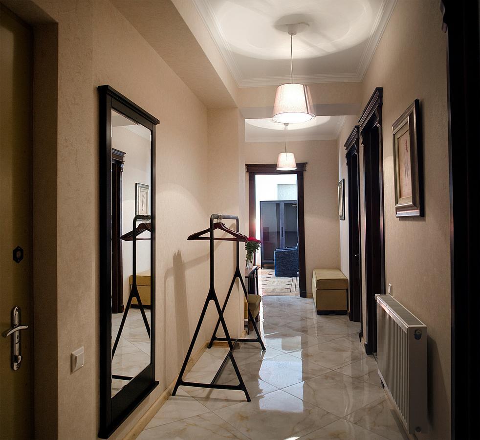 Tiflislux Apartment - Old City Philarmonic Luaran gambar