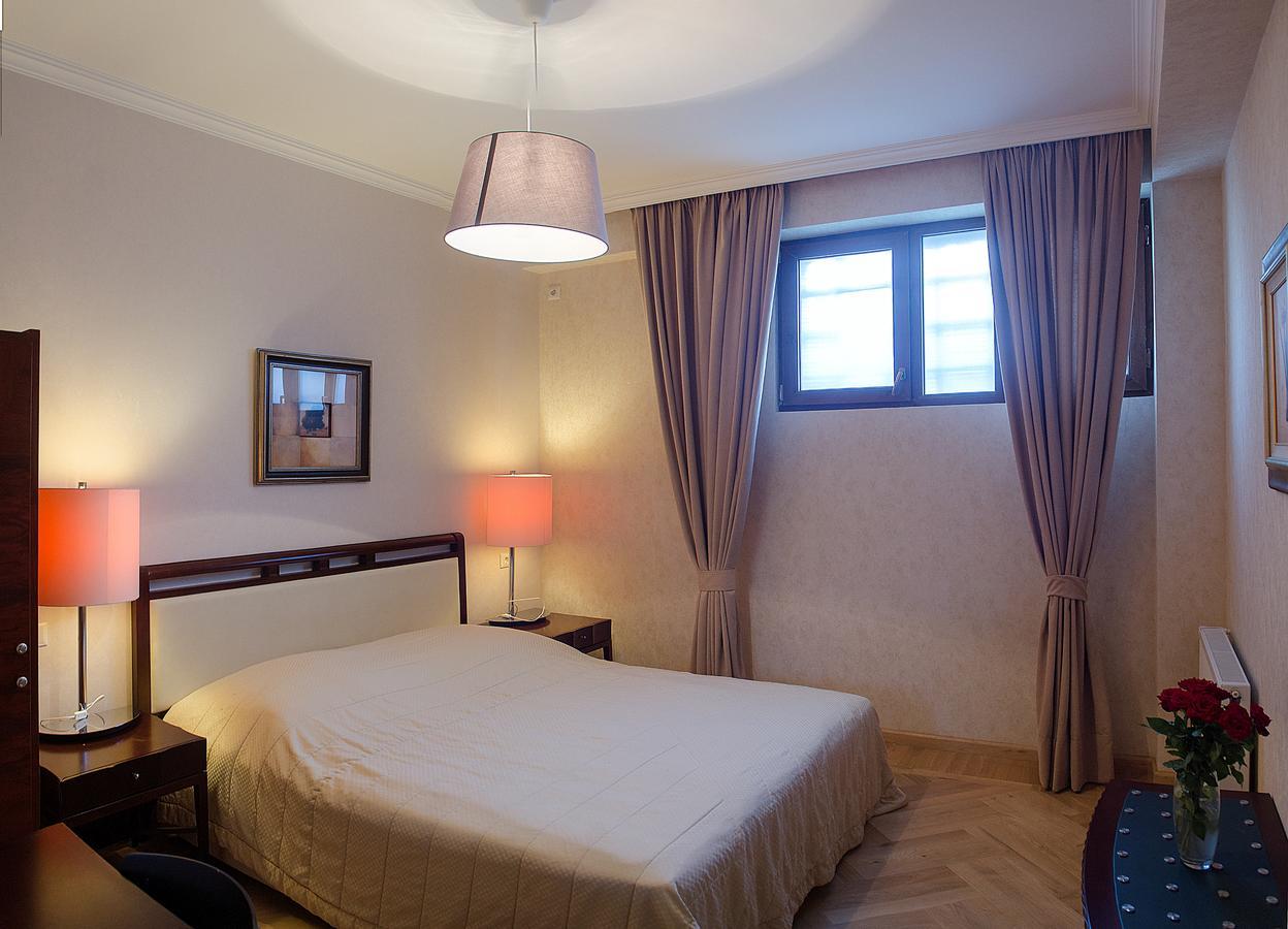 Tiflislux Apartment - Old City Philarmonic Luaran gambar